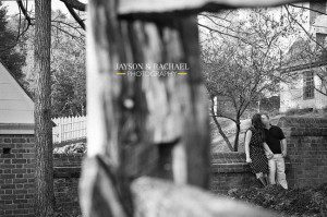 Hannah and Scottie's Historic Colonial Williamsburg engagement pictures