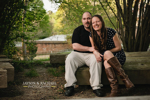 Hannah and Scottie's Historic Colonial Williamsburg engagement pictures