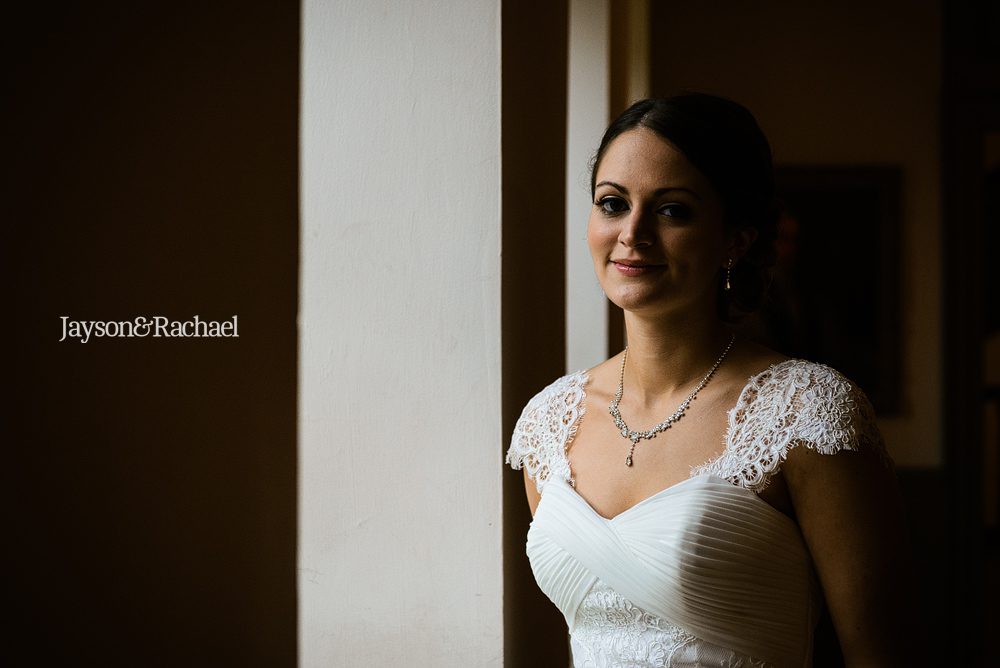 Wren Chapel bridal portraits
