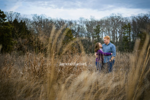 Ashley and Paul's engagement pictures on the Colonial Parkway in Williamsburg