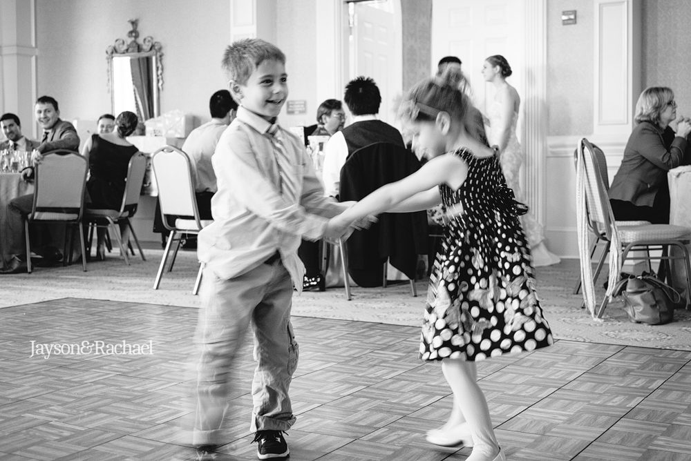 Settlement at Powhatan Creek Wedding Pictures